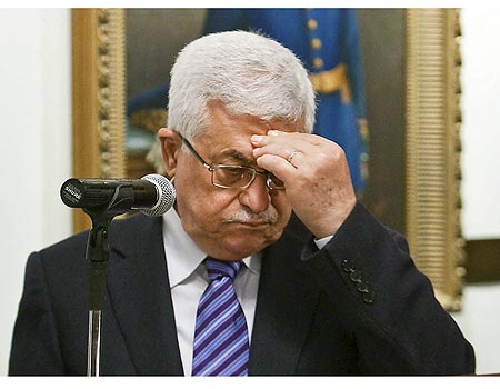 Secret Arab plan to replace Abbas with former leader of Fatah movement